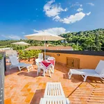 Hills House Nyaraló Cefalù