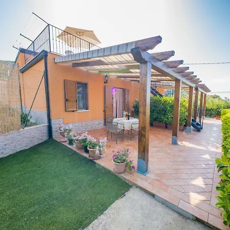 Nyaraló Hills House Cefalù