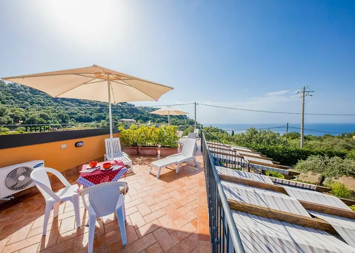 Hills House 체팔루