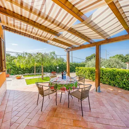 Сasa de vacaciones Hills House *