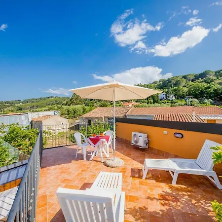 Сasa de vacaciones Hills House