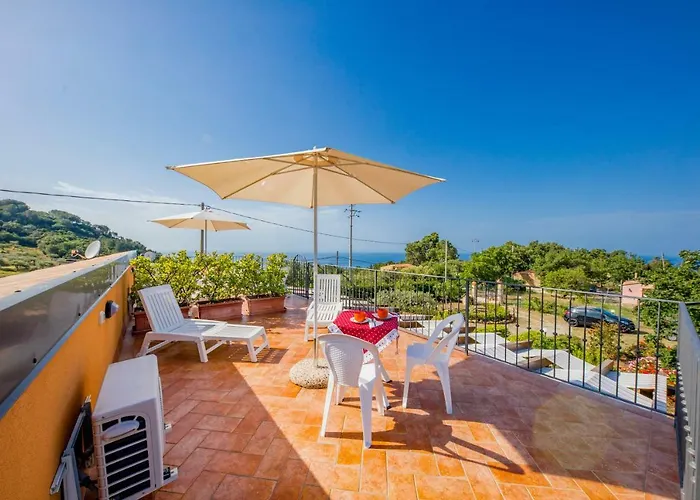 Дом отдыха Hills House