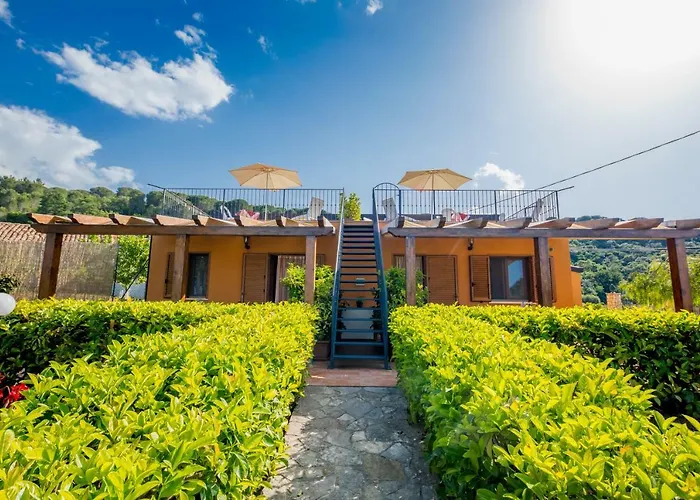 Hills House Будинок відпочинку *