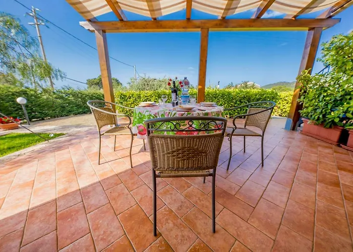 Hills House Nyaraló