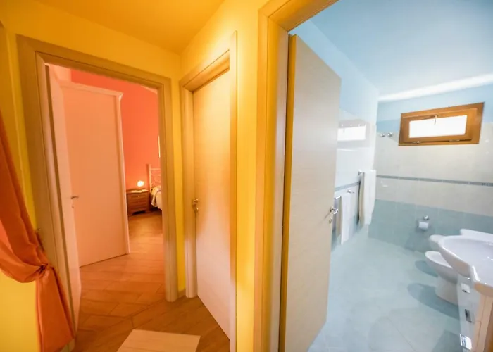 Nyaraló Hills House