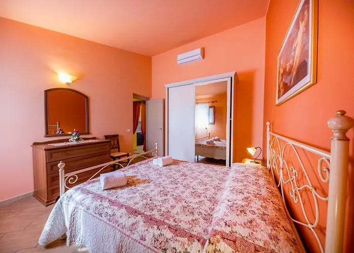 Hills House * Чефалу