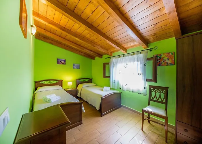 Hills House Будинок відпочинку *