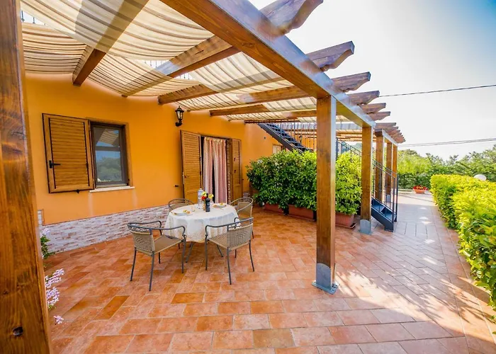 Hills House Nyaraló *