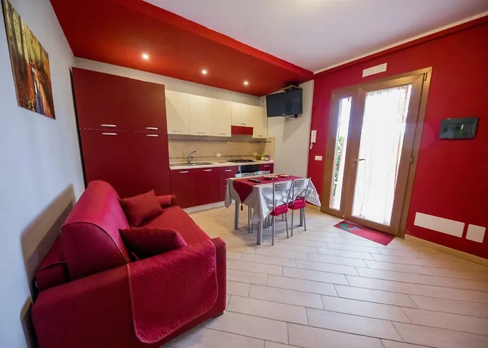 Hills House Nyaraló Cefalù